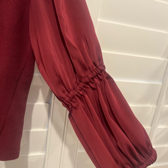 Maeve Red 3/4 Sleeve Tie Front Crop Blouse - Picture 3 of 7